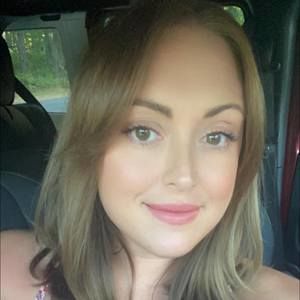 Meet your Posher, Carly